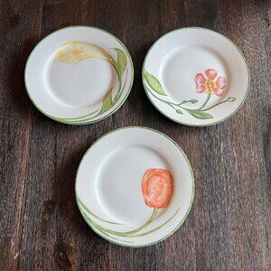 3 Pier 1 Floral Tulip Orchid Calla Lily Porcelain Dessert Salad Plates 7.5"